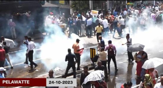 Edu Min. responds to tear gas attack on teachers